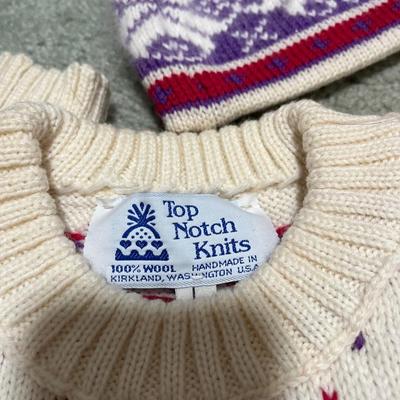 Women’s Ski Clothes and Boots (HC-BC)