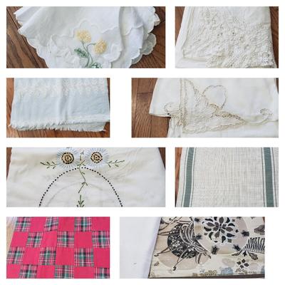 Vintage Linens & Napkins, Placemats & More (D-KD)