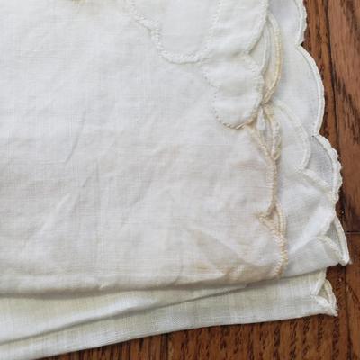Vintage Linens & Napkins, Placemats & More (D-KD)
