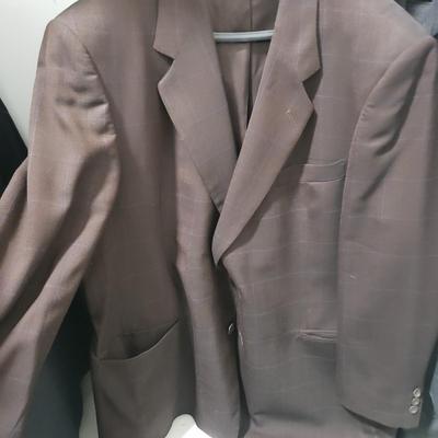 Men's Suit Coats & Pants-40"x30" (HC-KD)