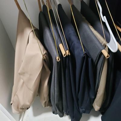 Men's Suit Coats & Pants-40"x30" (HC-KD)