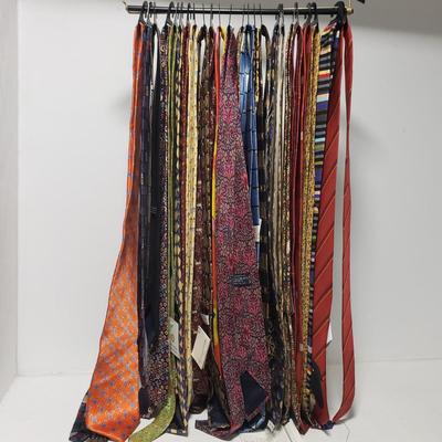 24 Museum Collection Ties and More (HC-KD)