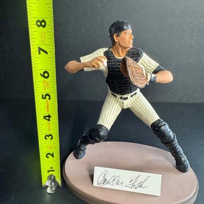 Carlton Fisk Autographed Figurine 521/1972