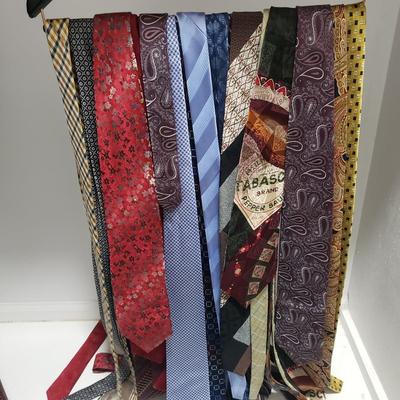 Carhart, Columbia Leather Belts and Silk Ties (HC-KD)