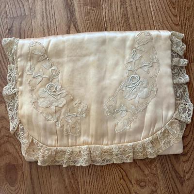 Vintage Satin and Lace Wedding Dress and Veil (HC-BC)