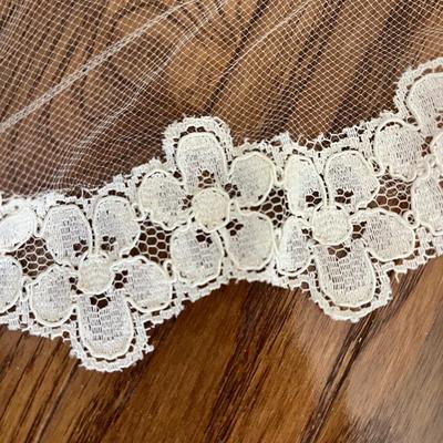 Vintage Satin and Lace Wedding Dress and Veil (HC-BC)