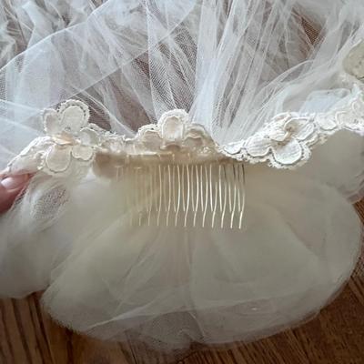 Vintage Satin and Lace Wedding Dress and Veil (HC-BC)