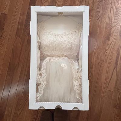 Vintage Satin and Lace Wedding Dress and Veil (HC-BC)