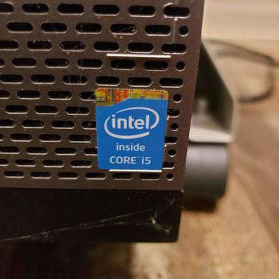 Dell OptiPlex 3020. ViewSonic Monitor, Logitech Keyboard/Mouse, Surge Protector (BLR-KD)