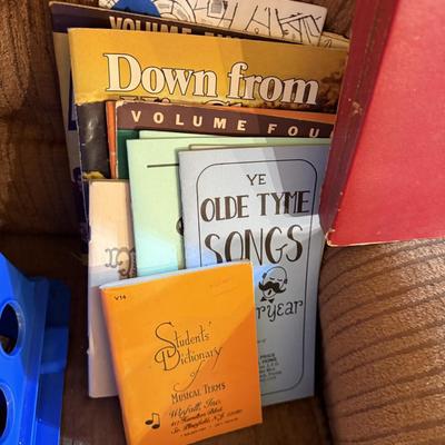 Sale Photo Thumbnail #262: Sheet music, books, recliner
DOES NOT INCLUDE BLUE CRATE