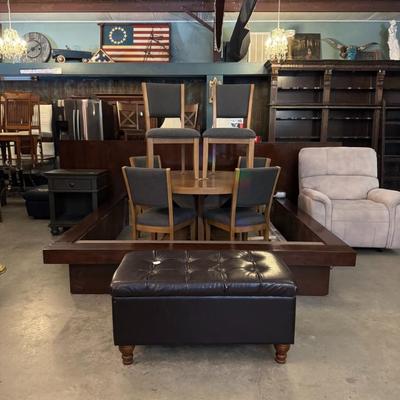 Sale Photo Thumbnail #68: Pricing is decided by the Auctioneer during our FB Live sale