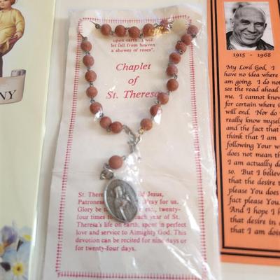 Sale Photo Thumbnail #224: This auction lot is for a gathering of Religious Relics, Beads, Medal & Prayer Cards.  This grouping includes "touched-to" relics of St. Jude, St. Theresa, St. Francis of Assissi and St. Faustina.  Also included is a St. Theresa Chaplet of Beads and a med
