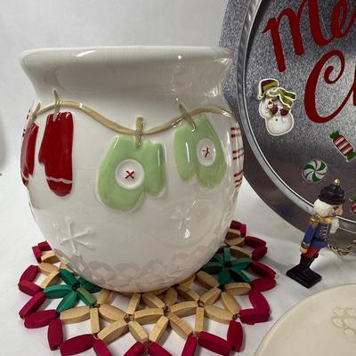 Sale Photo Thumbnail #77: In good used condition.