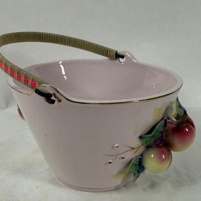 Sale Photo Thumbnail #83: In very good previously owned condition with original sticker attached.