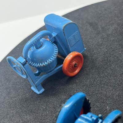 LOT 90: Vintage Lesney Matchbox Vehicles - Ford Tractor, Hay Trailer and More