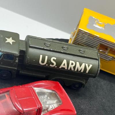 LOT 91: Vintage Husky Toy Vehicles - Sunbeam Alpine, Ford Camper, Guy Warrior Tanker, Ferrari Berlinetta, Ford Thunderbird and More