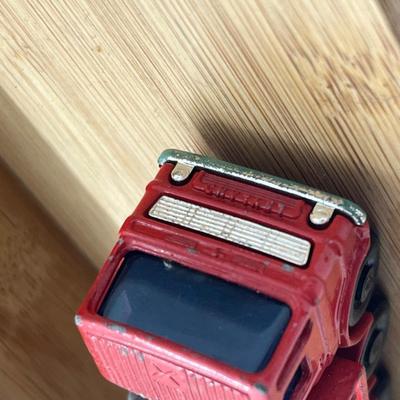 LOT 95: Vintage Lesney Matchbox Vehicles - Refuse Truck, Dumper Truck, Grit Spreading Truck, Tippax Refuse Collector and More