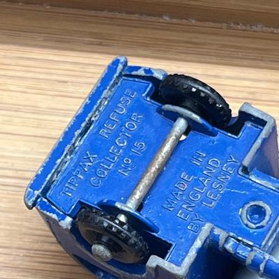 LOT 95: Vintage Lesney Matchbox Vehicles - Refuse Truck, Dumper Truck, Grit Spreading Truck, Tippax Refuse Collector and More