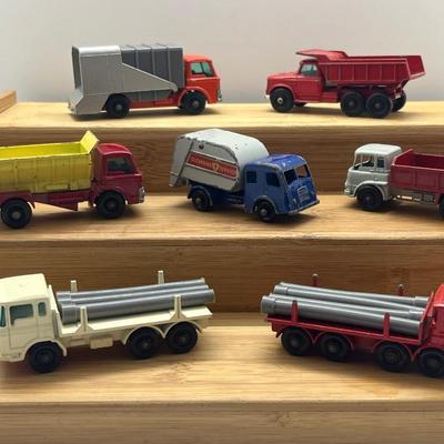 LOT 95: Vintage Lesney Matchbox Vehicles - Refuse Truck, Dumper Truck, Grit Spreading Truck, Tippax Refuse Collector and More