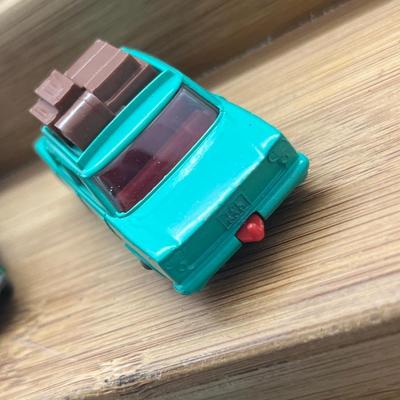 LOT 96: Vintage Lesney Matchbox Vehicles - Studebaker Lark Wagonaire, Fiat 1500, Cadillac Sixty Special and More