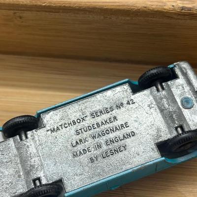 LOT 96: Vintage Lesney Matchbox Vehicles - Studebaker Lark Wagonaire, Fiat 1500, Cadillac Sixty Special and More