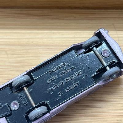 LOT 96: Vintage Lesney Matchbox Vehicles - Studebaker Lark Wagonaire, Fiat 1500, Cadillac Sixty Special and More