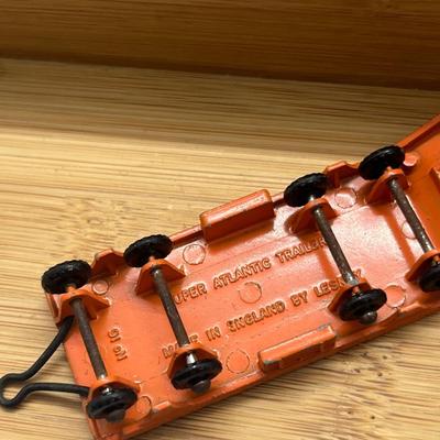 LOT 96: Vintage Lesney Matchbox Vehicles - Studebaker Lark Wagonaire, Fiat 1500, Cadillac Sixty Special and More