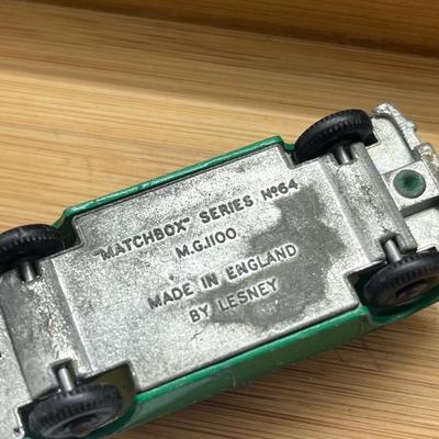 LOT 96: Vintage Lesney Matchbox Vehicles - Studebaker Lark Wagonaire, Fiat 1500, Cadillac Sixty Special and More