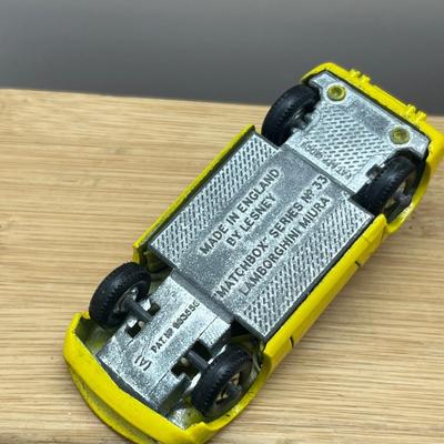 LOT 97: Vintage Lesney Matchbox Cars - Lamborghini Miura, Rolls Royce Silver Shadow, Ferrari Berlinetta, Iso Grifo, Rolls Royce Phantom...