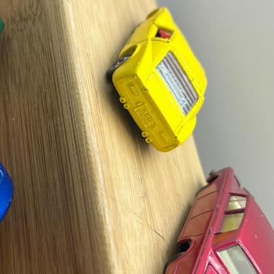 LOT 97: Vintage Lesney Matchbox Cars - Lamborghini Miura, Rolls Royce Silver Shadow, Ferrari Berlinetta, Iso Grifo, Rolls Royce Phantom...