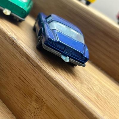 LOT 97: Vintage Lesney Matchbox Cars - Lamborghini Miura, Rolls Royce Silver Shadow, Ferrari Berlinetta, Iso Grifo, Rolls Royce Phantom...