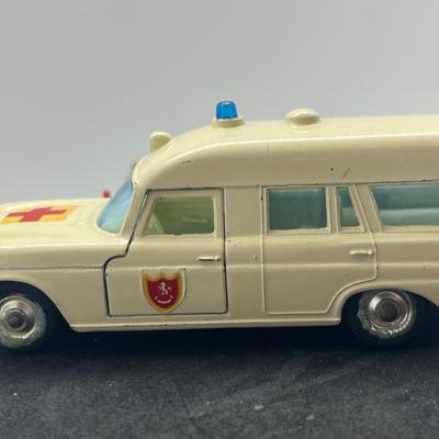 LOT 98: Vintage Lesney Matchbox Vehicles - Mercedes Benz Binz Ambulance and Mercury Cougar