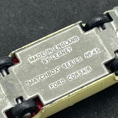 LOT 99: Vintage Lesney Matchbox Cars - Mercury, Two Ford Zodiac MK IV, Ford Zephyr, Ford Corsair