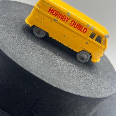 LOT 104: Vintage Dublo Dinky Toys Volkswagen Meccano LTD
