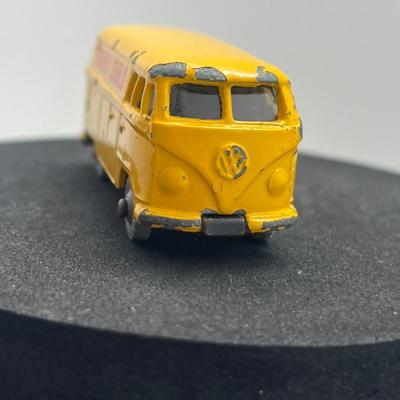 LOT 104: Vintage Dublo Dinky Toys Volkswagen Meccano LTD