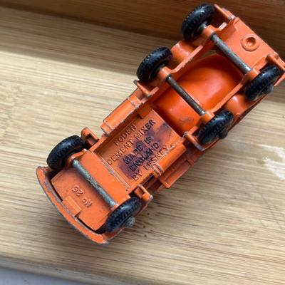 LOT 106: Vintage Lesney Matchbox Construction Vehicles - Caterpillar Bulldozer, Foden Cement Mixer, Foden Concrete Truck and More