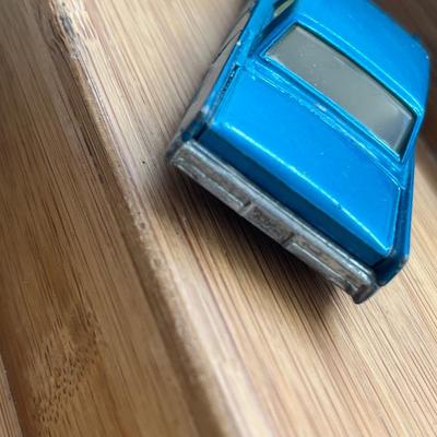 LOT 107: Vintage Lesney Matchbox Cars - Mercury Cougar, Ford Zephyr, Ford Cortina, Lincoln Continental and Ford Zodiac MK IV