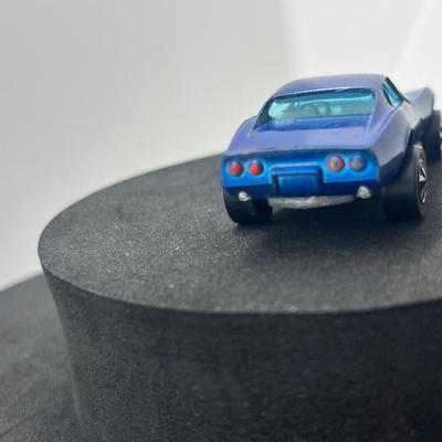 LOT 108: Vintage Redline Hot Wheels Custom Corvette 1967 Mattel