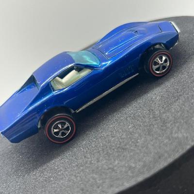 LOT 108: Vintage Redline Hot Wheels Custom Corvette 1967 Mattel