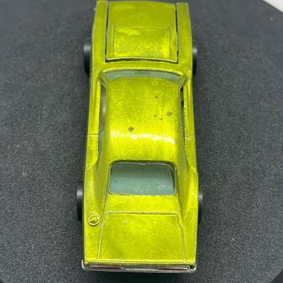 LOT 111: Vintage Redline Hot Wheels Custom Dodge Charger 1968 Mattel