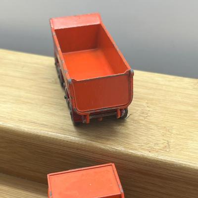 LOT 112: Vintage Lesney Matchbox Construction Vehicles - Crane Truck, Caterpillar Bulldozer, Mack Dump Truck and More