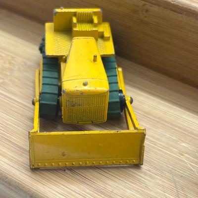 LOT 112: Vintage Lesney Matchbox Construction Vehicles - Crane Truck, Caterpillar Bulldozer, Mack Dump Truck and More