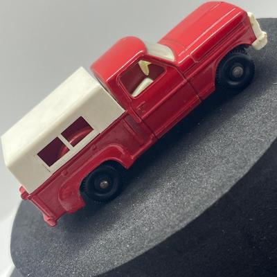 LOT 114: Vintage Lesney Matchbox Ford Pick-Up