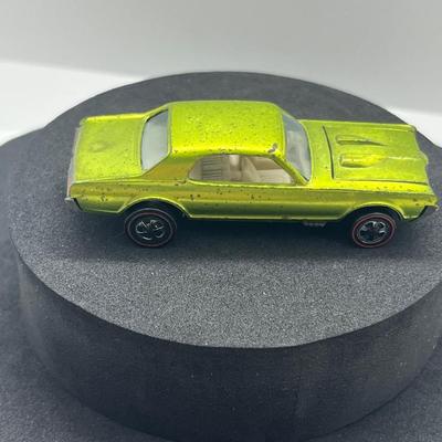 LOT 115: Vintage Redline Hot Wheels Custom Cougar 1968 Mattel