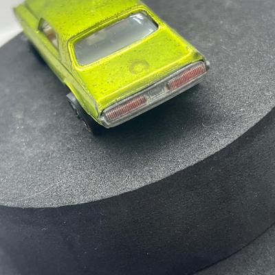 LOT 115: Vintage Redline Hot Wheels Custom Cougar 1968 Mattel