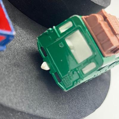 LOT Vintage Lesney Matchbox Vehicles - Land Rover Safari, Jeep, Jeep Gladiator, Karrier Bantam 2 Ton