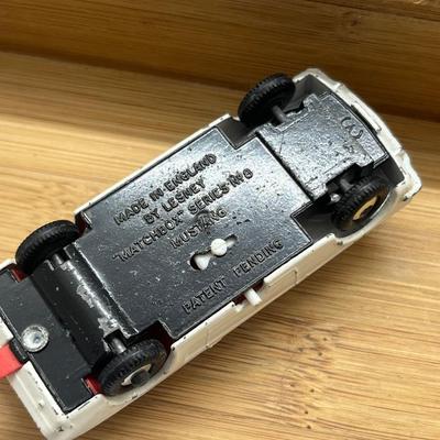 LOT 118: Vintage Lesney Matchbox Cars - Mustang, Mercedes Benz 220 SE, Jaguar, Mercedes 300