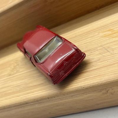 LOT 118: Vintage Lesney Matchbox Cars - Mustang, Mercedes Benz 220 SE, Jaguar, Mercedes 300