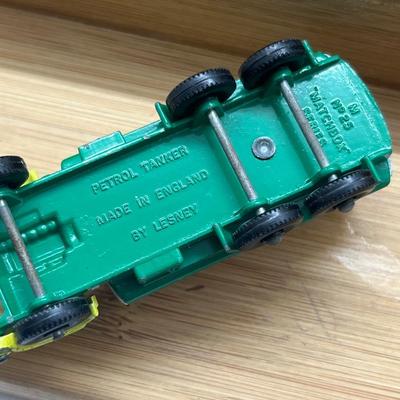 LOT 119: Vintage Lesney Matchbox - Dodge Wreck Truck, Petrol Tanker, BP Autotanker and More
