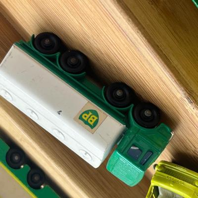 LOT 119: Vintage Lesney Matchbox - Dodge Wreck Truck, Petrol Tanker, BP Autotanker and More